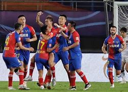 关于广州恒大大胜青岛黄海，连胜赛季第二场的信息
