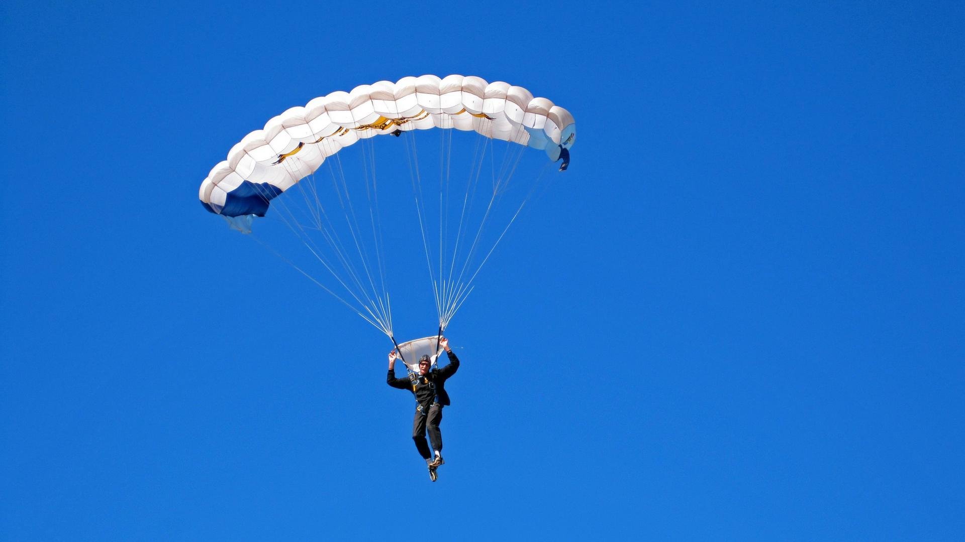 Ming巅峰对决，Uzi与30激战切尔西分钟，逆转胜负难料！