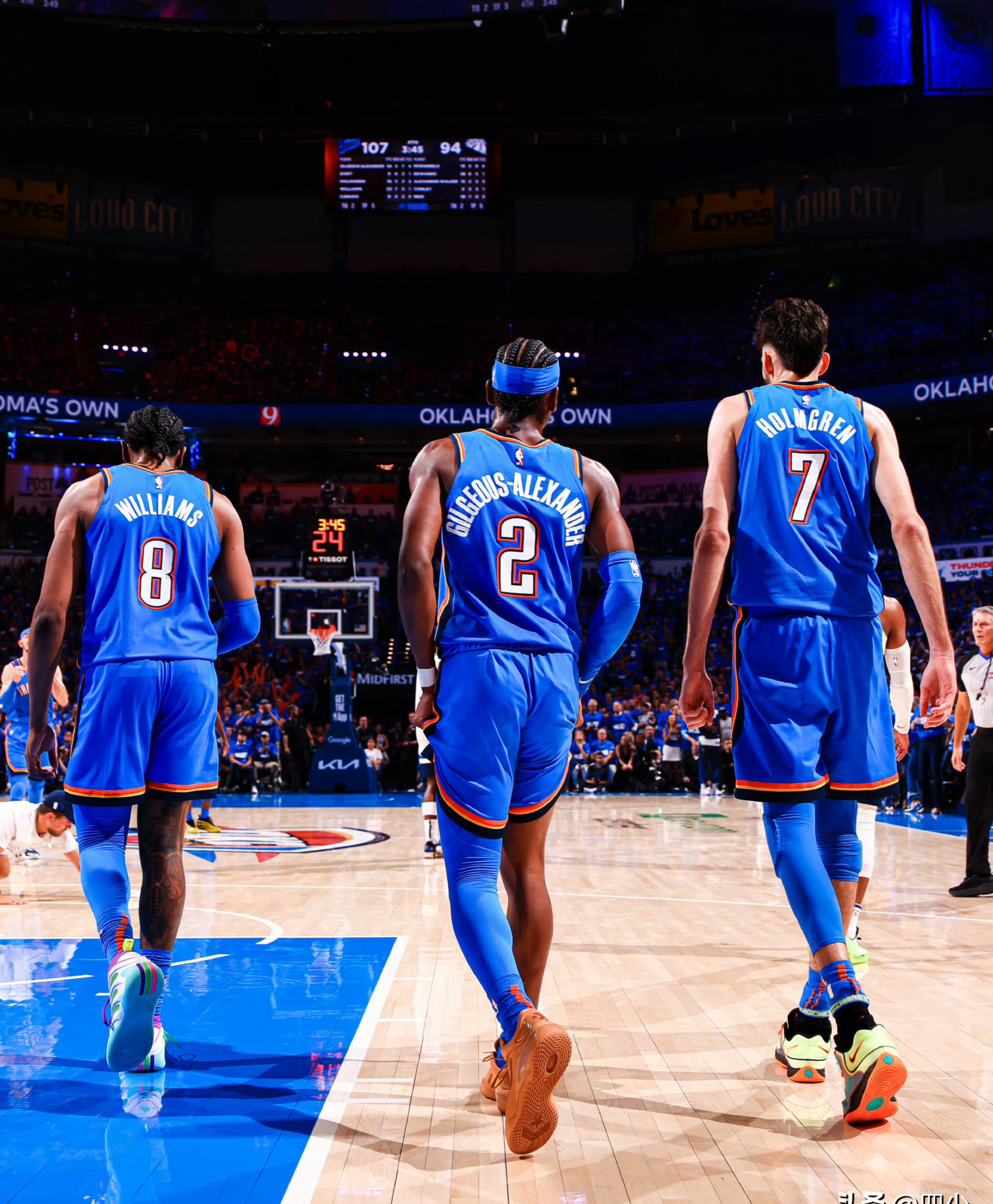 又见绝平!洛杉矶湖人与热刺鏖战至终场,罗德里读秒救主(湖人大胜热火) 又见绝平!洛杉矶湖人与热刺鏖战至终场,罗德里读秒救主(湖人大胜热火)